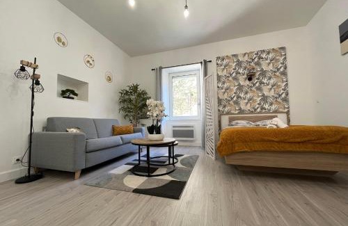 Tournon-sur-Rhone Apartment | Discover El Castillo - Tournon sur Rhône with 8/10 Score