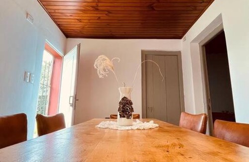 Villa Lia House | Pet Friendly El Cencerro - Casa de Campo with Pool & Kids' Fun