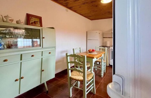 Villa Lia House | Pet Friendly El Cencerro - Casa de Campo with Pool & Kids' Fun