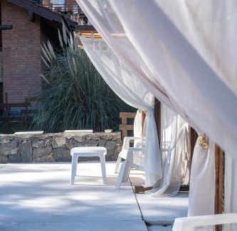 Villa General Belgrano Cabin | Discover El Chañar: Rated 10/10 with Pool & Breakfast