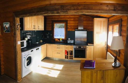 Bolquere Ski Chalet | Pet-Friendly Retreat at El Chalet du Père Castor - 8.8/10