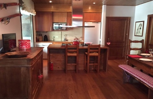 Vielha Apartment | El Chalet: Ideal Accommodation for Families in Vielha Center