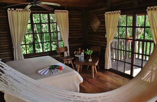 Raudales Hotel | Experience El Chital: Poolside Relaxation and Spa Retreat