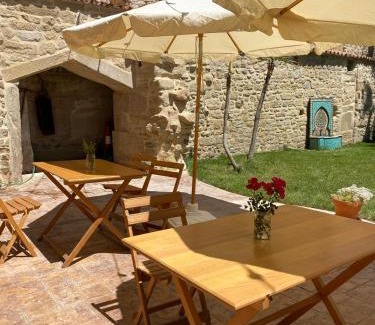 Villalobar de Rioja Apartment | El Ciépede - Alfovar Villa: Top-Rated Family & Pet Friendly