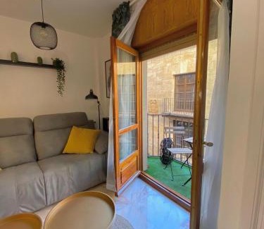 Zamora Apartment | Discover EL CORAZON DE ZAMORA: 4-Star with Free Garage