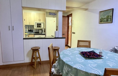 Els Griells Apartment | Cozy El Cortijo 7: Pet-Friendly Oceanfront Retreat