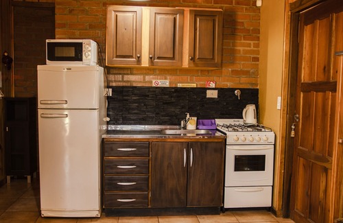 Zona Granja Cabin | Discover El Descanso Iguazú: Top-Rated Amenities Await!