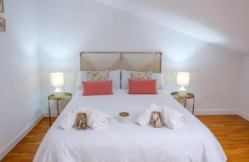 Ciudad de Osma Apartment | Family-Friendly Stay at El Deseo del Carmen - Rated 8.9