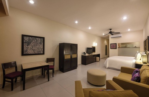 Tankah Resort | Explore El Dorado Seaside Palms: Pools, Spa & More!