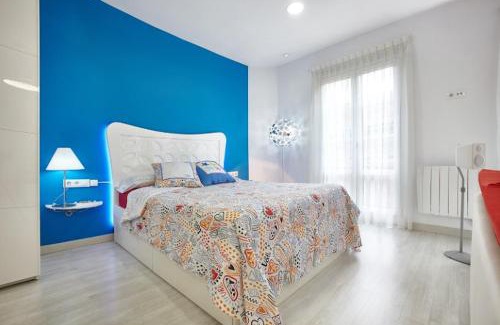 Aviles Apartment | Discover El Encanto de Avilés: Pet-Friendly Loft Retreat
