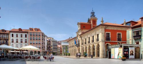 Aviles Apartment | Discover El Encanto de Avilés: Pet-Friendly Loft Retreat