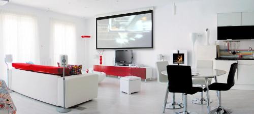 Aviles Apartment | Discover El Encanto de Avilés: Pet-Friendly Loft Retreat