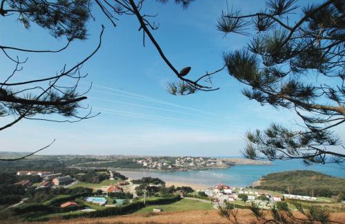 Isla Apartment | Explore El Encinar de Playa de la Arena: Oceanfront Retreat