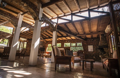 Chacras de Coria Hotel | Discover El Encuentro Posada Boutique: Eco-Friendly Retreat