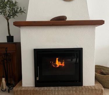 Grazalema Apartment | Family-Friendly Retreat at El Endrinal for Memorable Stays