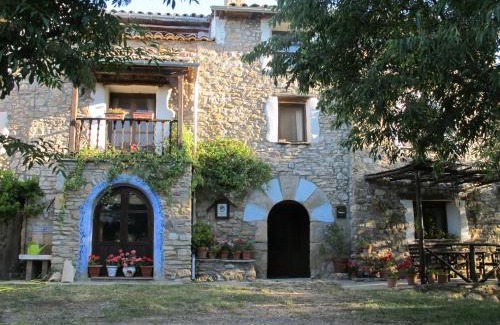 Mediano House | Discover El Ensueño: Pet-Friendly Stay with High Ratings