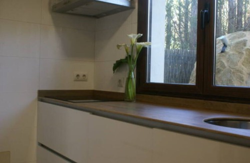 Soto de las Duenas Ski Chalet | Discover El Escondite Astur with Pool & Ocean Views