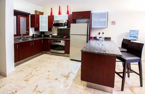Downtown Apartment | Relax at El Faro 101 Surf with Ocean Views & Pool Access