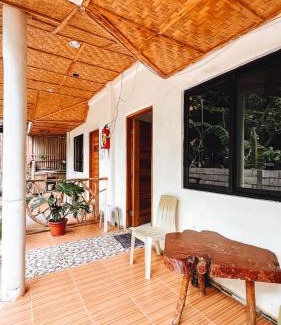Sandugan House | El Flamenco Guesthouse