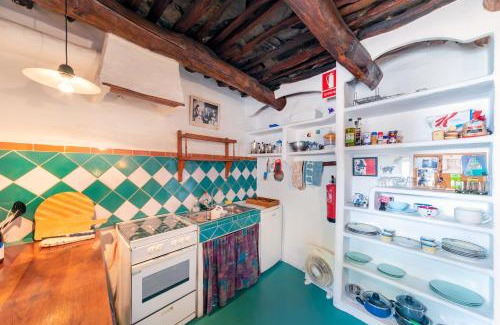 Capileira House | Discover El Gato Negro: Highly Rated Accommodations