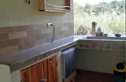 Paquera Cabin | Oceanfront Retreat at El Gecko with Spa & Breakfast