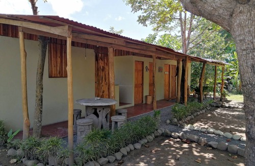 Paquera Cabin | Oceanfront Retreat at El Gecko with Spa & Breakfast