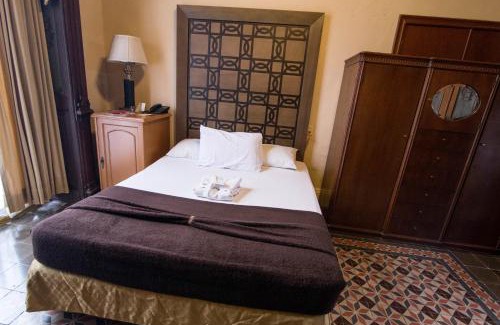 Centro Hotel | Welcoming El Gran Hotel: Family-Friendly & Accessible Stay