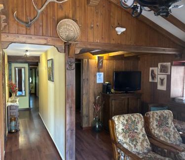 Cremenes House | Discover El Hayedo de Argovejo: Pet-Friendly Retreat