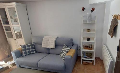 Valdelinares House | Top-Rated El Hogar de las Mariposas with Hot Tub Access