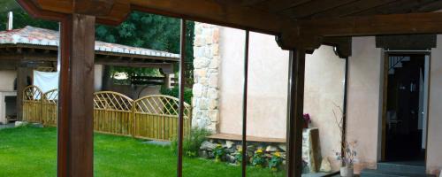 Canicosa House | Experience El Hogar del Fresno: Pet-Friendly Oasis Rated 9.2
