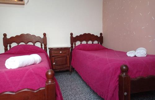 Almafuerte House | Discover El Hornero: Pet-Friendly Retreat with Breakfast