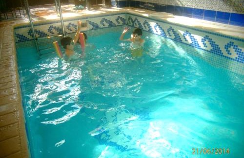 Hueva House | Discover El Horno de Leopoldo: Family-Friendly Getaway
