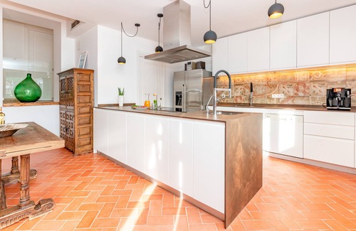 Can Ginebre Apartment | El Huerto - Relaxing Apartment with Oceanfront Views