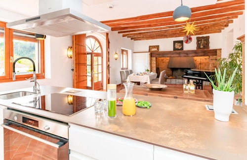 Can Ginebre Apartment | El Huerto - Relaxing Apartment with Oceanfront Views
