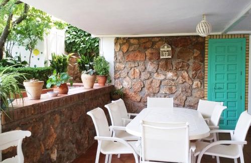 Barrio de la Vega House | Experience El Jardín de la Abuela: 4-Star Oceanfront Retreat