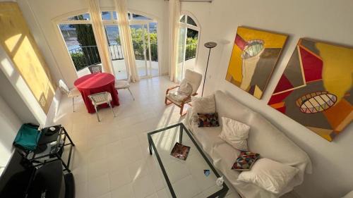 Agua Amarga Apartment | Discover El Canto de Las Sirenas: Oceanfront Retreat