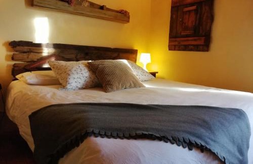 Ores House | Discover El Jardín Secreto: Oceanfront Retreat with Pets Welcome