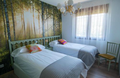 Santibanez del Val House | Discover El Jardin de Manuela: Pet-Friendly & Family Fun