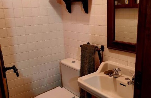 Hontanares de Eresma House | Kid-Friendly Retreat at El Lagar de Lolo - Rated 9.2/10
