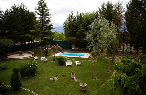 La Consulta House | Pet-Friendly Retreat at El Lagar de Uco - Guest Rated 9.8