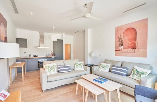 Palmones Apartment | El Limonar 4: Guest Rated Perfection with Terrace Retreat