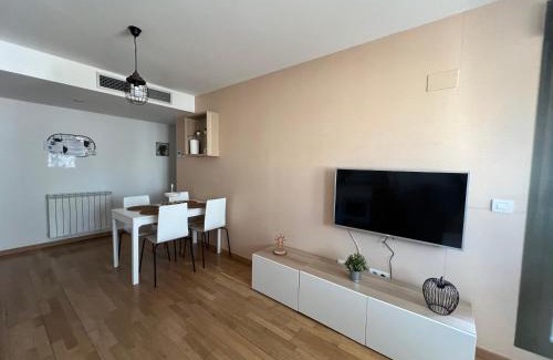 La Puebla de Alfinden Apartment | Relax at El Llano 2: Child-Friendly Retreat with High Ratings