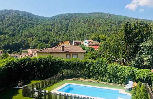 El Hornillo Villa | Discover EL LLANO - Your Retreat in Sierra de Gredos