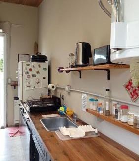 Los Acantilados Apartment | Pet-Friendly Getaway at El Loft de Vero en Acantilados