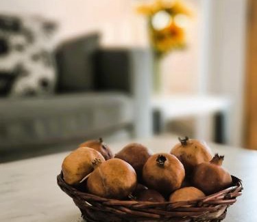 San Pablo Apartment | Discover El Loft del Casco: Rated 9.4/10 & Family-Friendly
