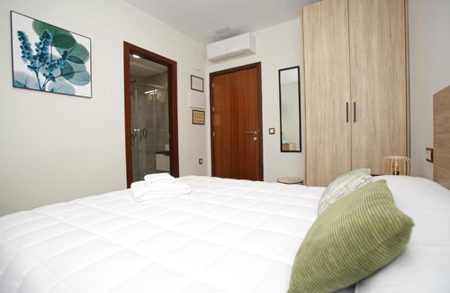 Chert Hotel | Delightful El Maestrazgo: Family-Friendly Stay with Breakfast