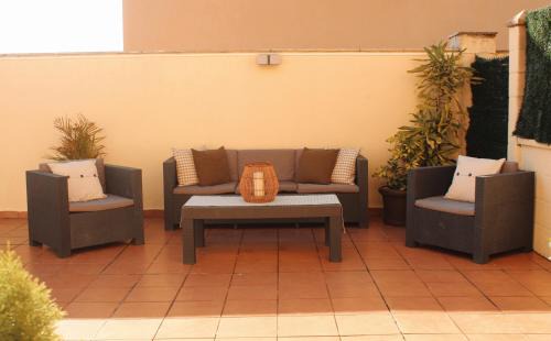 El Pito Apartment | Discover El Maltés: 4-Star Pet-Friendly Retreat