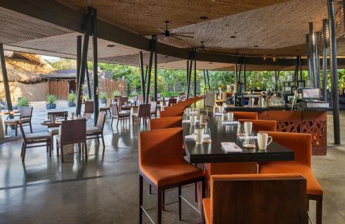 Panama Beach Resort | Experience El Mangroove Papagayo: Oceanfront Bliss & Spa