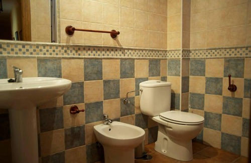 Navarredonda de Gredos House | Pet-Friendly Retreat at EL MESÓN DE GREDOS, Rated 9.6/10