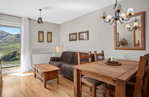 Formigal Apartment | El Mirador de Formigal - Breathtaking Views & Family Pool